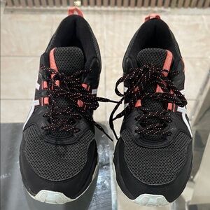 Asics Black and Red Women's Sneakers